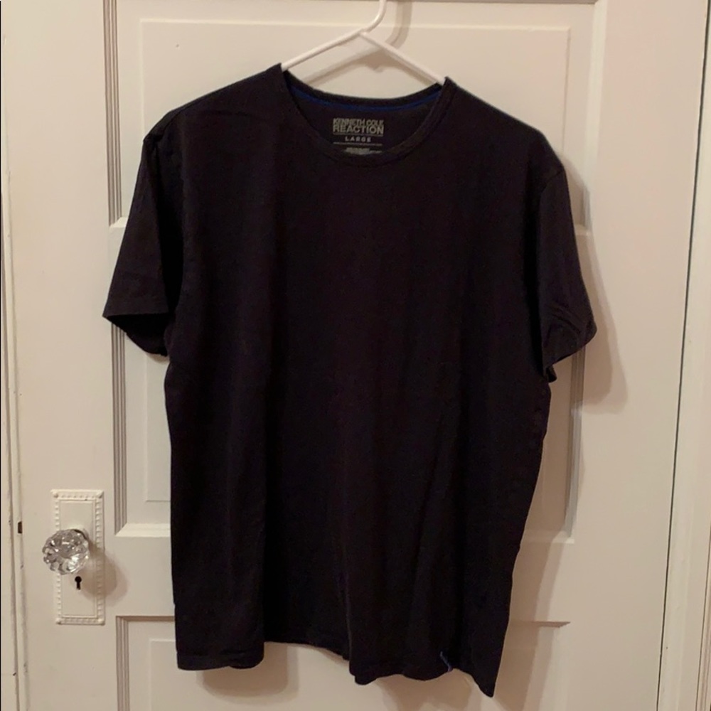 Kenneth Cole Reaction T- Shirt, Size L